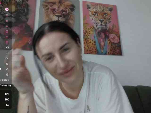 Violet888 Live Webcam on BongaCams