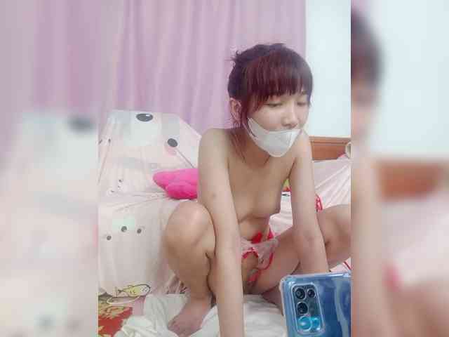 Candysexy001 webcam