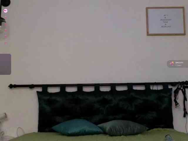 KikkiRood webcam