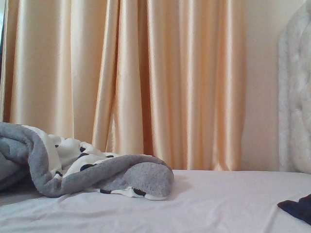 Beautystar12's BongaCams show and profile