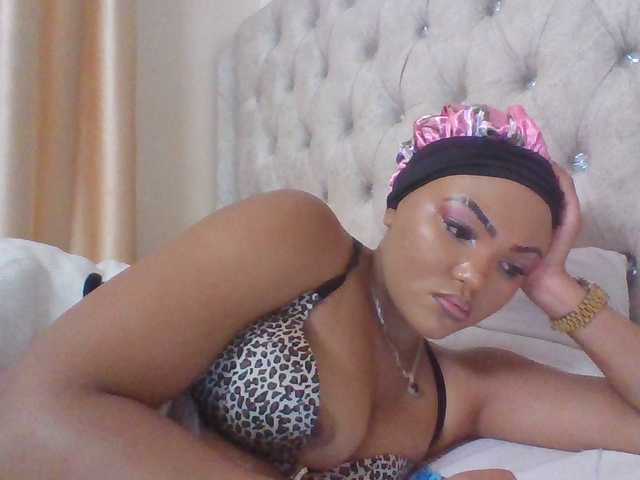 Beautystar12's BongaCams show and profile