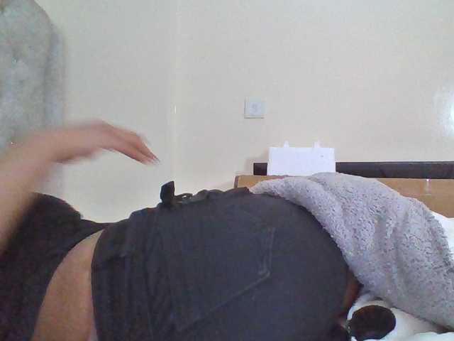 Beautystar12's BongaCams show and profile