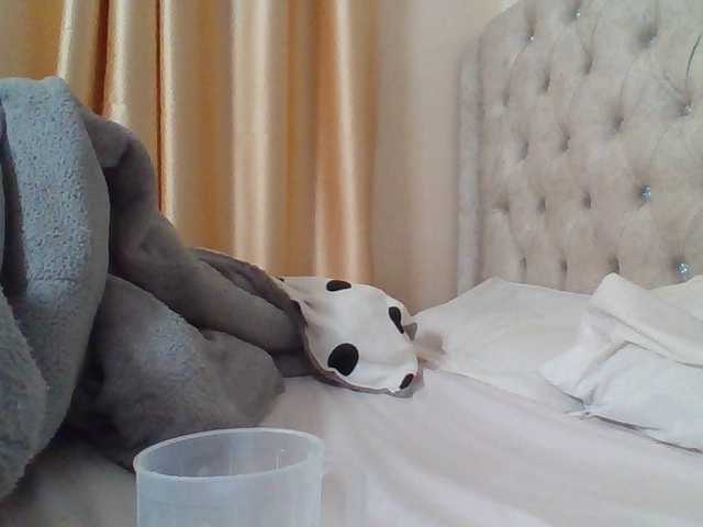 Beautystar12 Live Cam on BongaCams