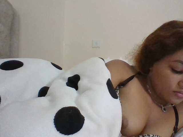 Beautystar12's BongaCams show and profile