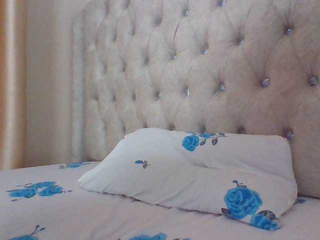 Beautystar12's BongaCams show and profile