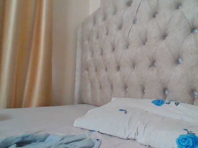 Beautystar12's BongaCams show and profile