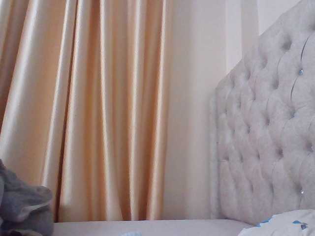 Beautystar12's BongaCams show and profile