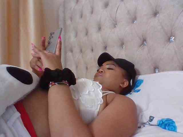 Blackmelanin1 webcam