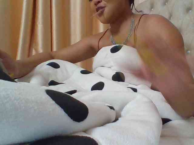 Blackmelanin1 webcam