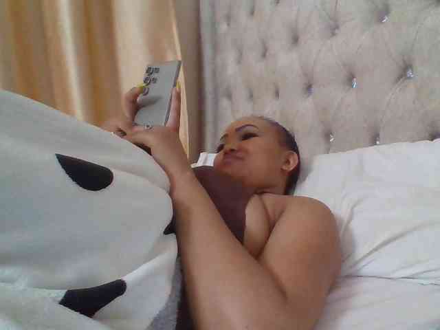 Blackmelanin1 webcam