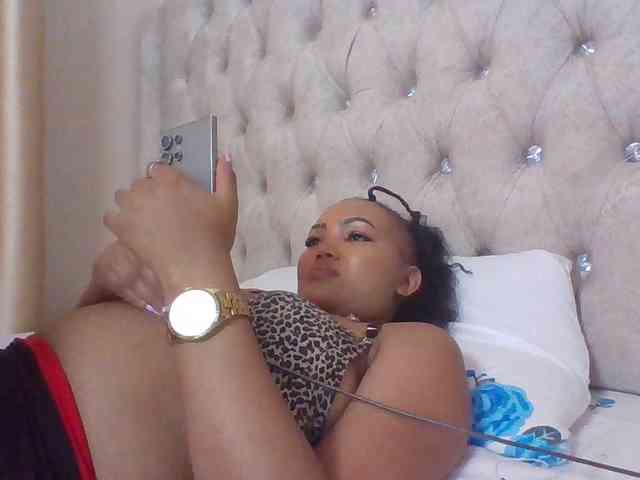 Blackmelanin1 webcam