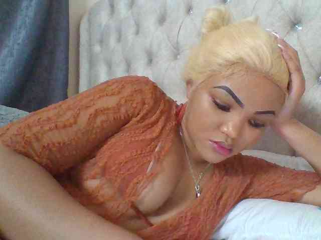 Blackmelanin1 webcam