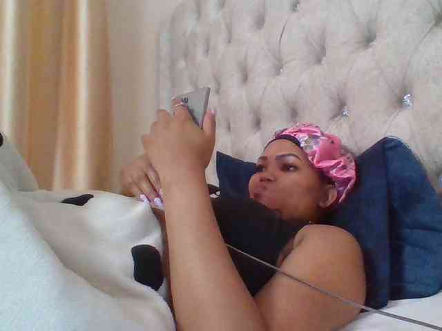 Blackmelanin1 webcam