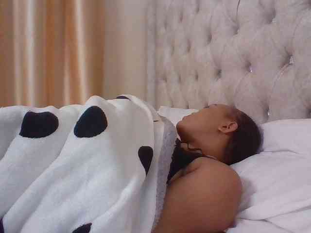 Blackmelanin1 webcam