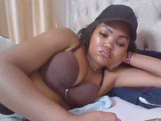 Blackmelanin1 webcam