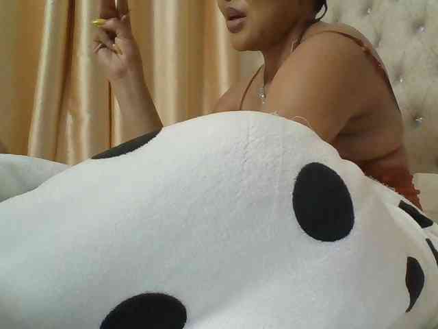 Blackmelanin1 webcam