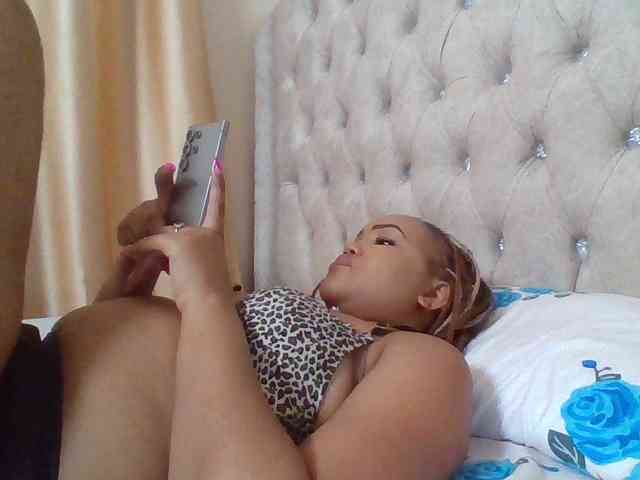 Blackmelanin1 webcam