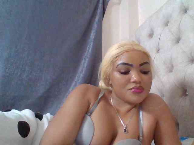 Blackmelanin1 webcam