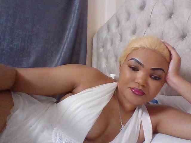 Blackmelanin1 webcam