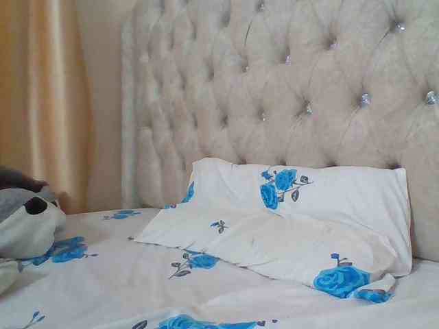 Blackmelanin1 webcam