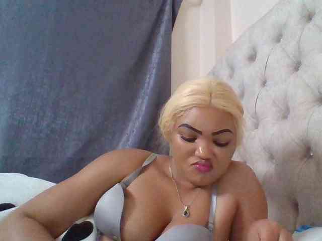 Blackmelanin1 webcam