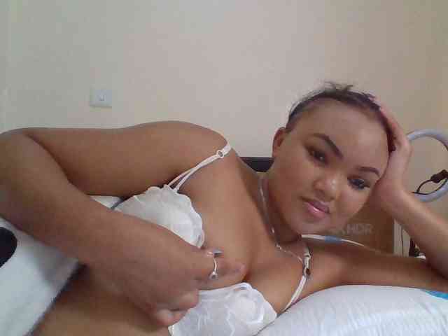 Blackmelanin1 webcam