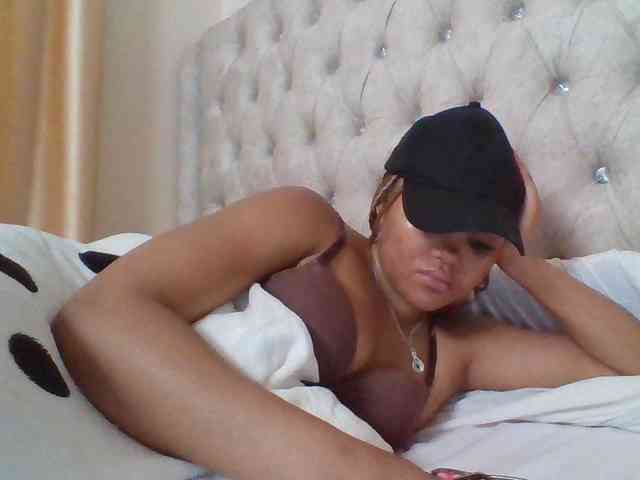 Blackmelanin1 webcam