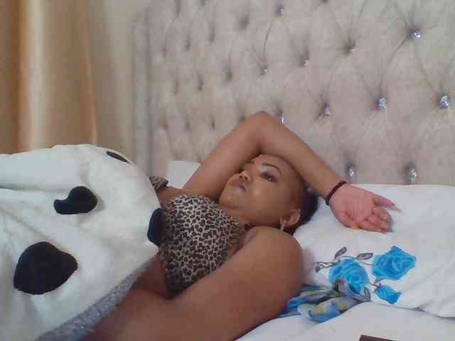 Blackmelanin1 webcam