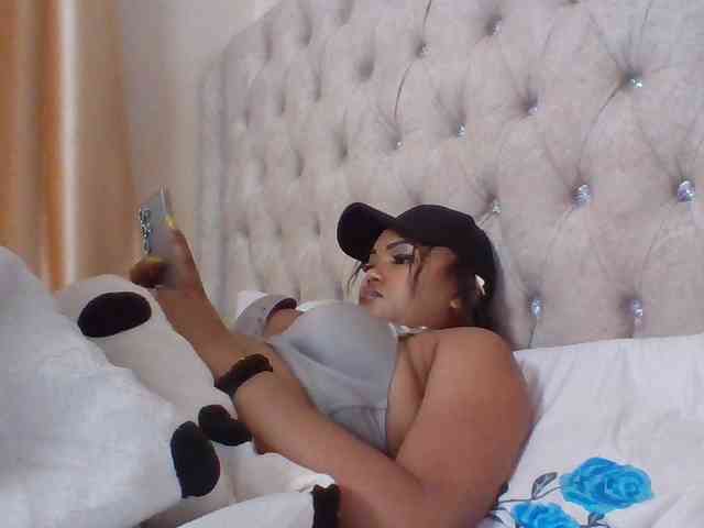 Blackmelanin1 webcam