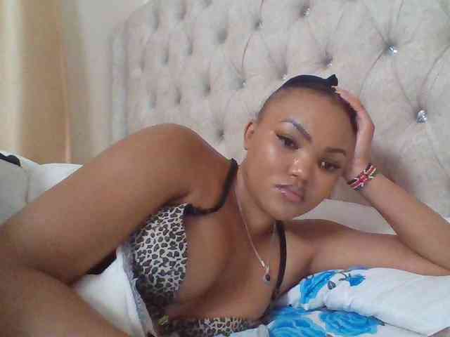 Blackmelanin1 webcam