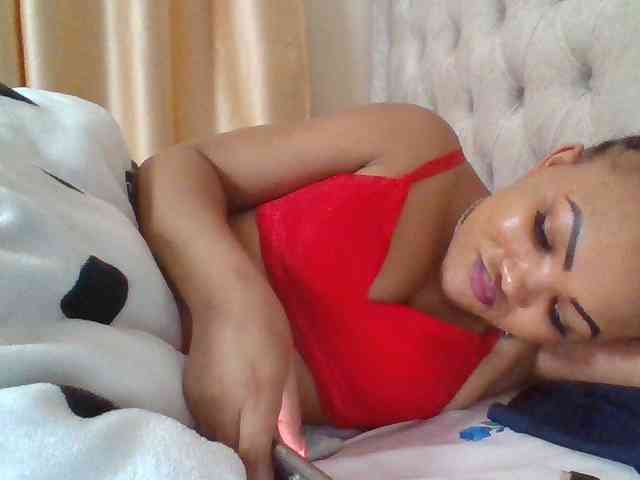 Blackmelanin1 webcam