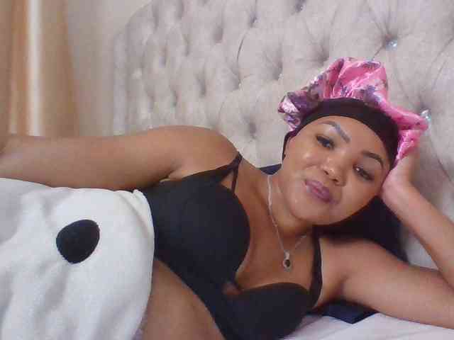 Blackmelanin1 webcam