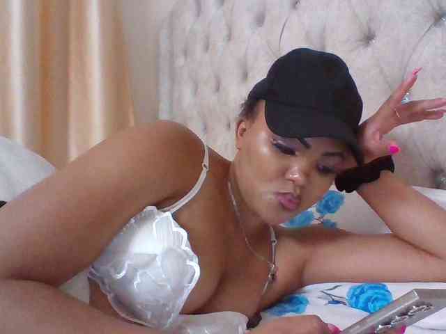 Blackmelanin1 webcam