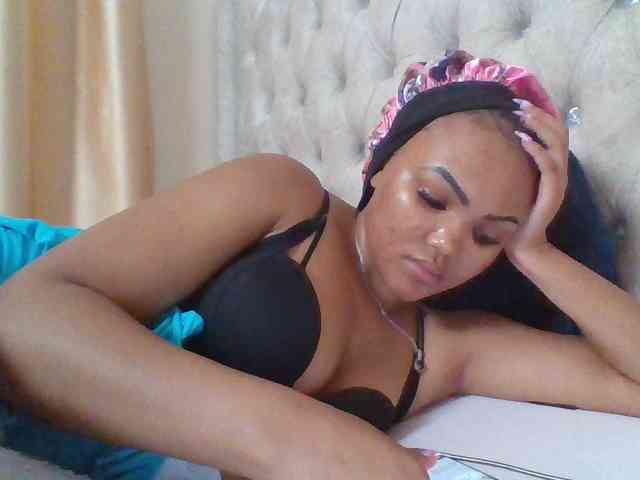 Blackmelanin1 webcam