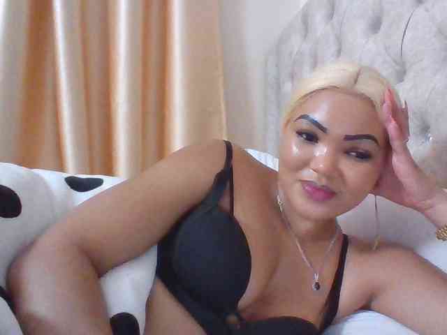 Blackmelanin1 webcam