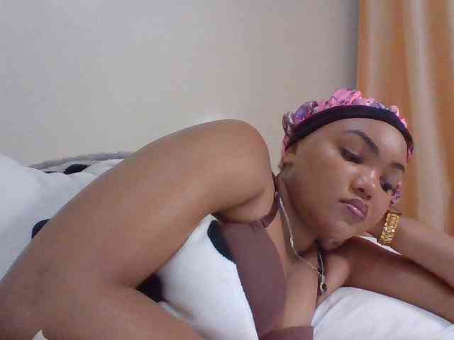 Blackmelanin1 webcam