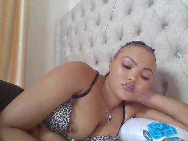 Blackmelanin1 webcam