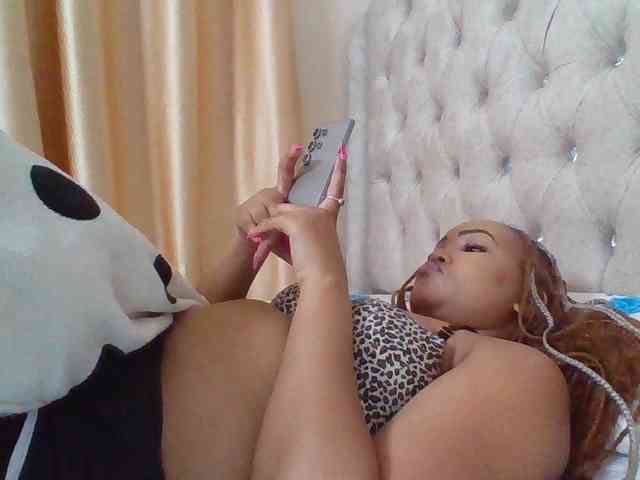 Blackmelanin1 webcam