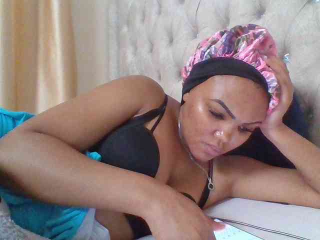 Blackmelanin1 webcam