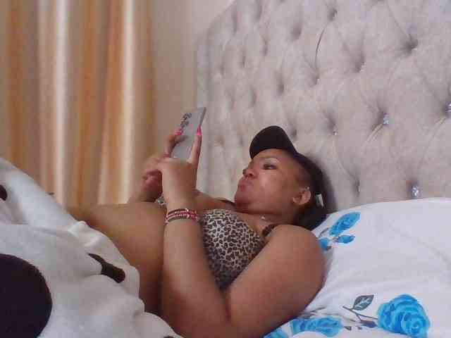 Blackmelanin1 webcam