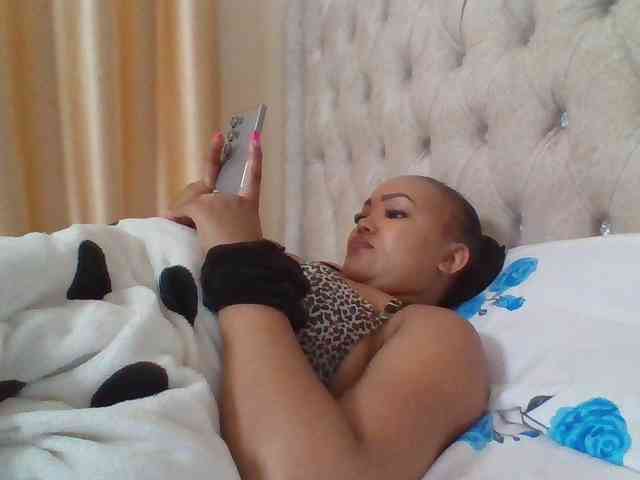 Blackmelanin1 webcam