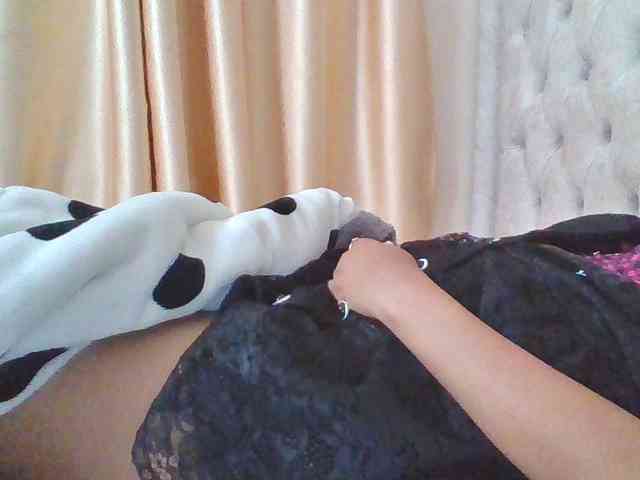 Blackmelanin1 webcam