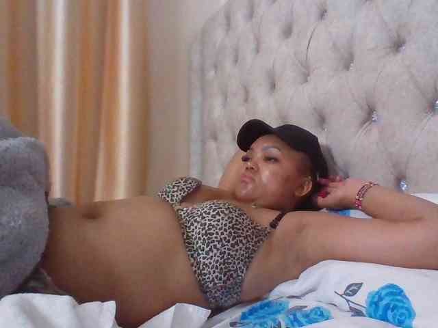 Blackmelanin1 webcam