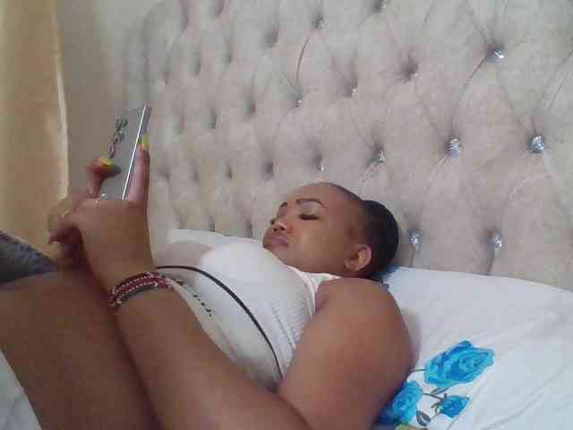 Blackmelanin1 webcam