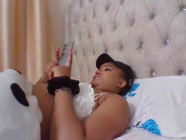 Blackmelanin1 webcam