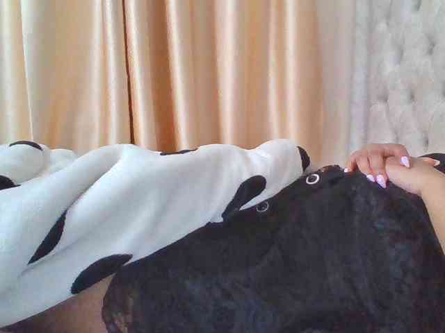 Blackmelanin1 webcam