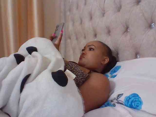 Blackmelanin1 webcam