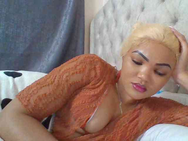 Blackmelanin1 webcam