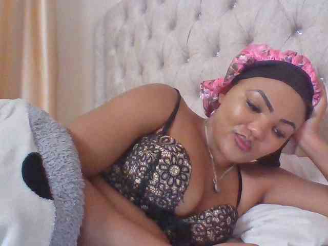 Blackmelanin1 webcam