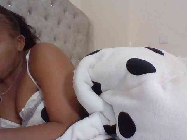 Blackmelanin1 webcam